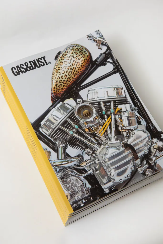 [G&D-00045] #2 Magazine Gas & Dust